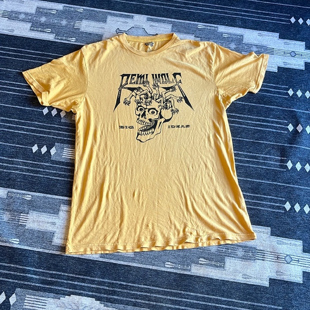 Remi Wolf Big Ideas tour band shirt size large